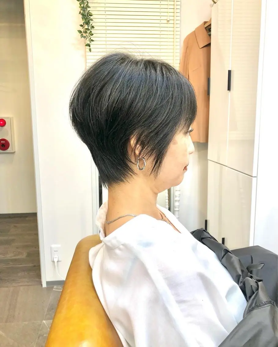 ショート 小島 佳明のヘアスタイル