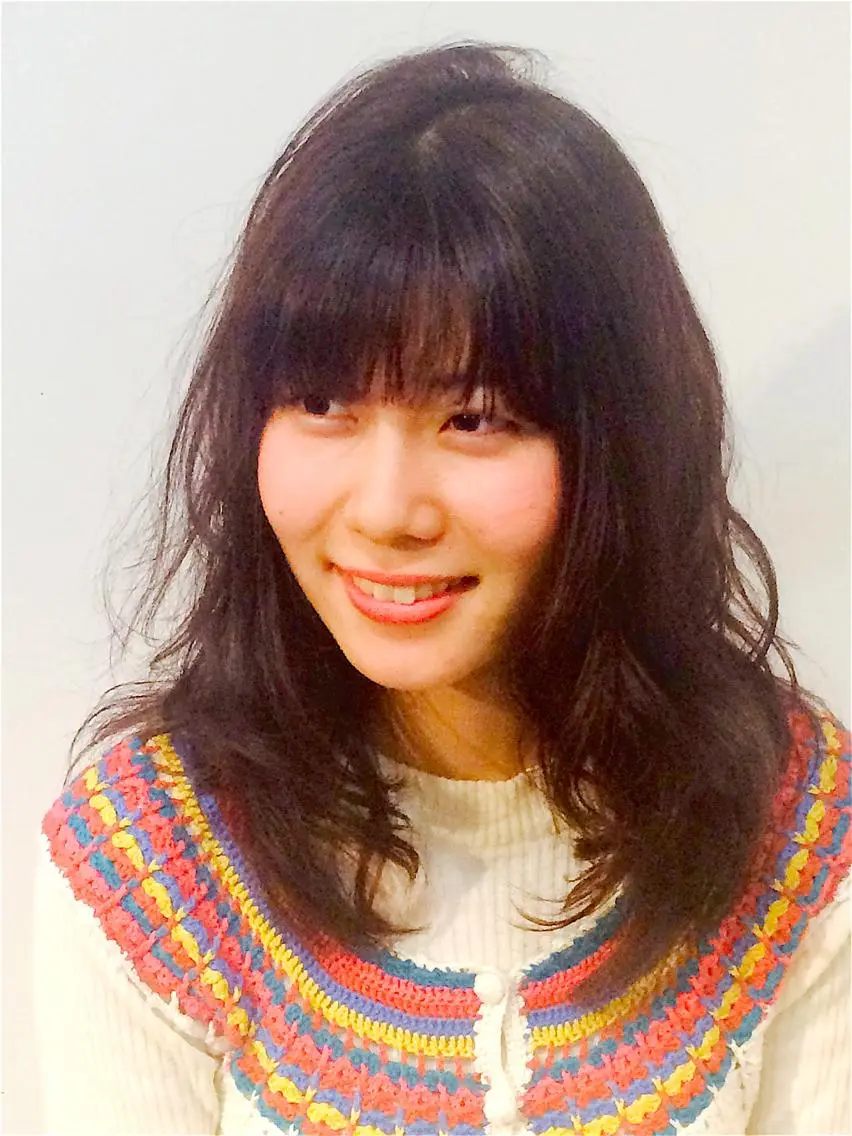ミディアム セミロング カラー レイヤーカット 大木 拓瑞のヘアスタイル