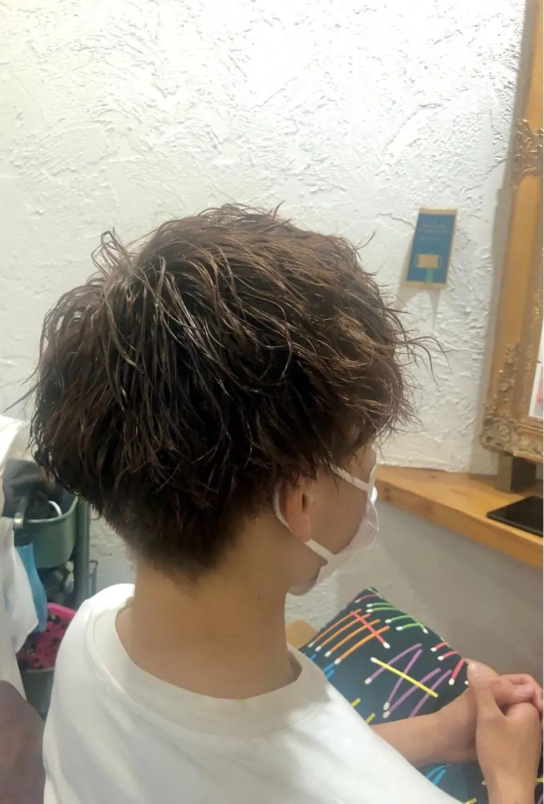 パーマ メンズ アイブロウ メンズパーマ カット パーマ 正田 美帆のヘアスタイル