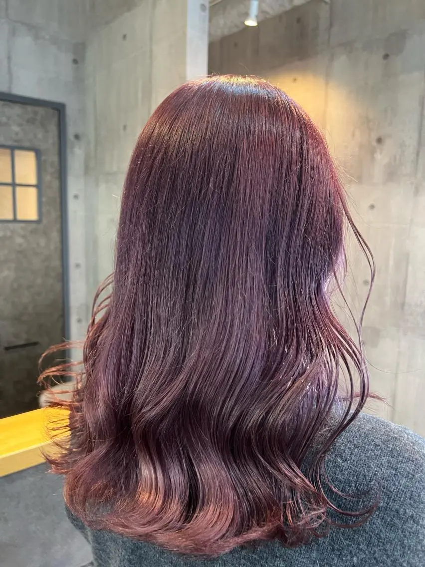 セミロング カラー パーマ ヘアアレンジ メンズ キッズ ネイル マツエク・マツパ アイブロウ シールエクステ メンズバレイヤージュ メンズハイライト メンズインナーカラー メンズ韓国風 ヘアカラー 韓国/顔周り/透明感 /レイヤー/ひなたのヘアスタイル