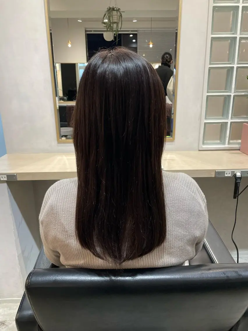 ロング 縮毛矯正 縮毛矯正 レイヤー♡ 石川優奈のヘアスタイル