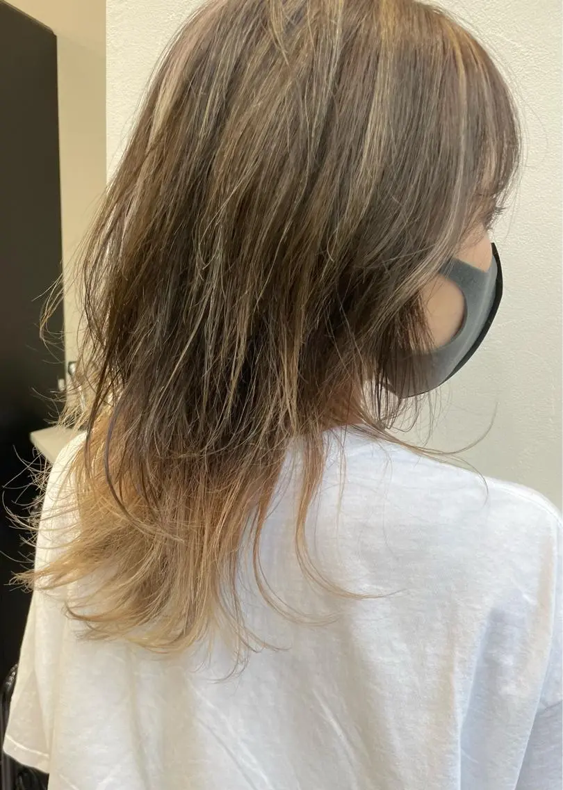 カラー ✄折橋 彩花🐶🍑のヘアスタイル