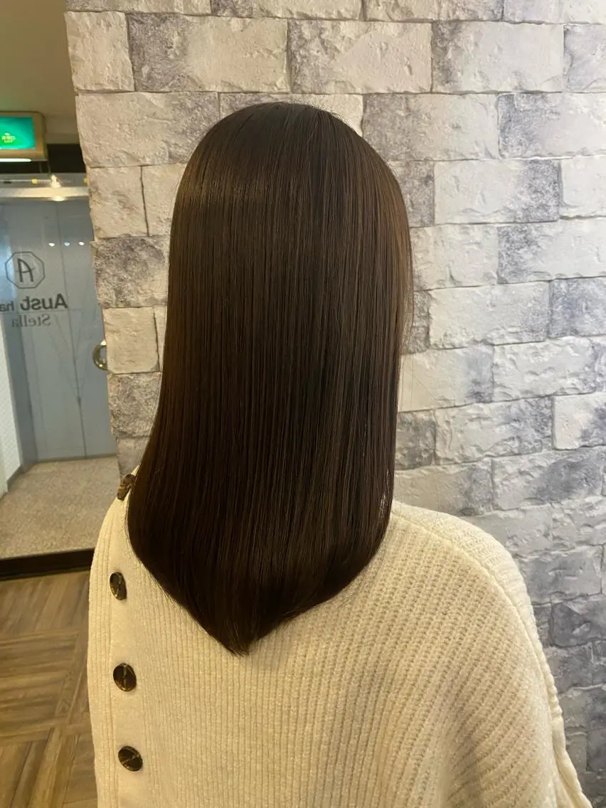 ミディアム カラー ヘアアレンジ ベージュカラー 髪質改善✨ 小田拓弥のヘアスタイル