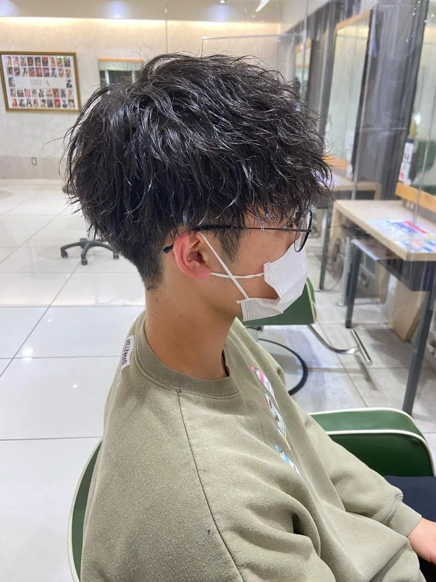 パーマ メンズ 松下 恭佑のヘアスタイル