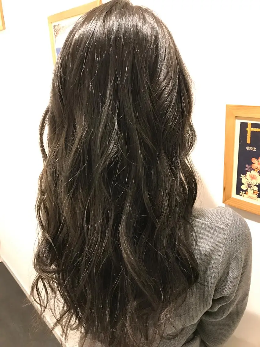 セミロング ロング 榎本 稔久のヘアスタイル