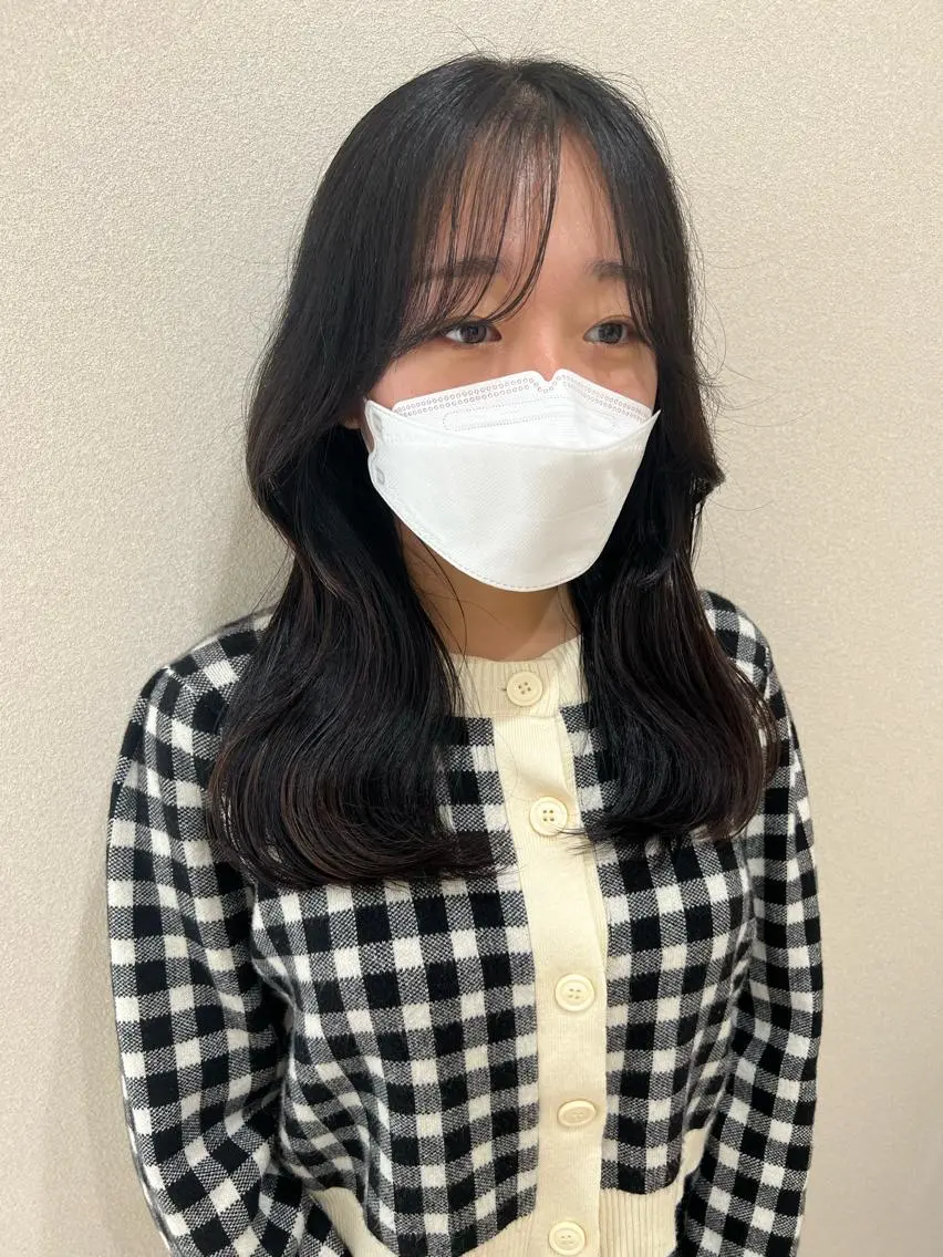 セミロング カラー 外国人対応 佐久間のヘアスタイル