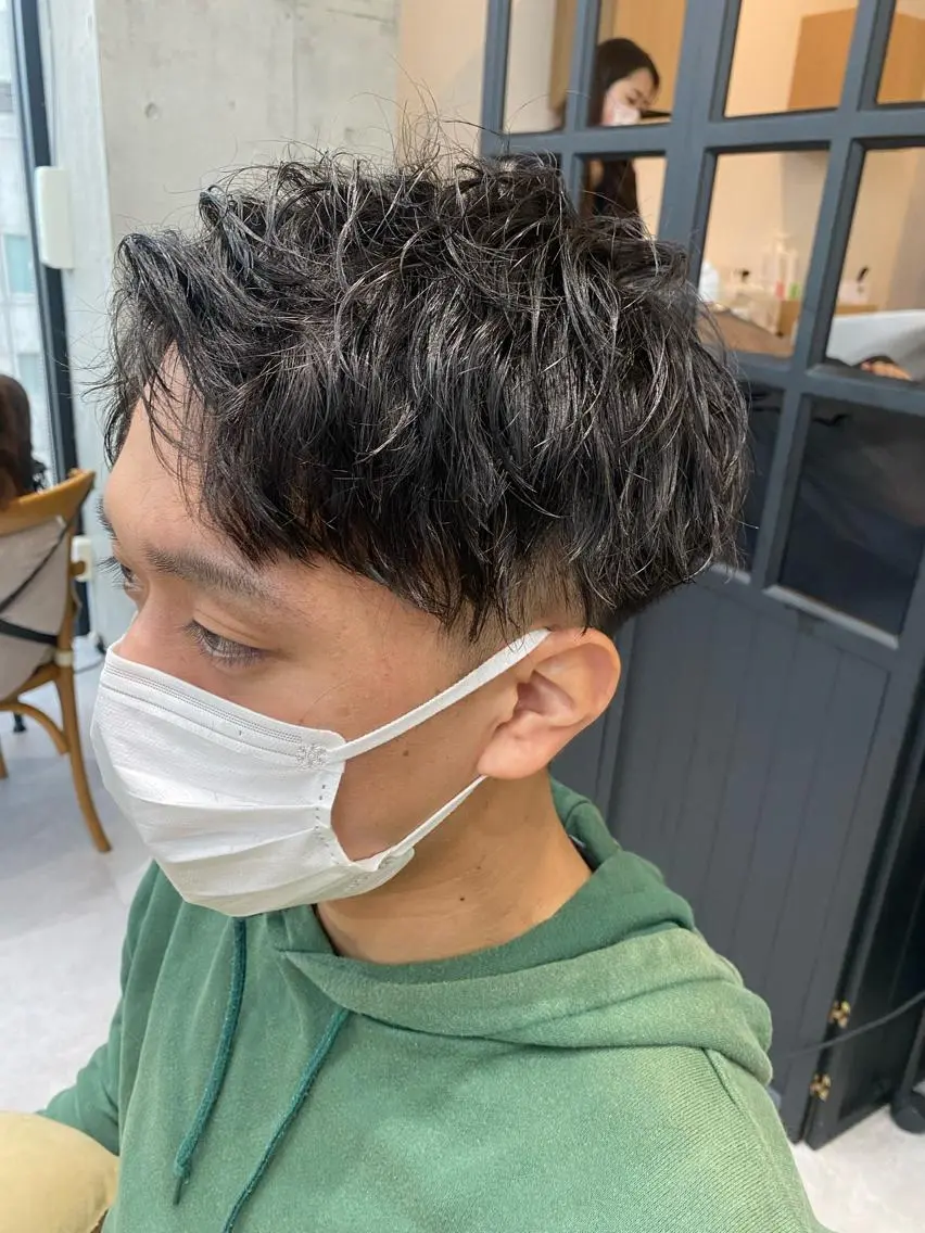 ショート パーマ メンズ カット パーマ トリートメント 似合う髪型が 分からない方へのヘアスタイル