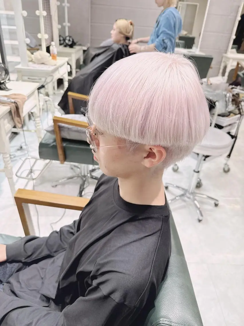 ショート カラー ブリーチ ケアブリーチ デザインカラー ダブルカラー ハイトーンカラー 🐺原宿/ハイトーン /ブリーチカラー🐺のヘアスタイル