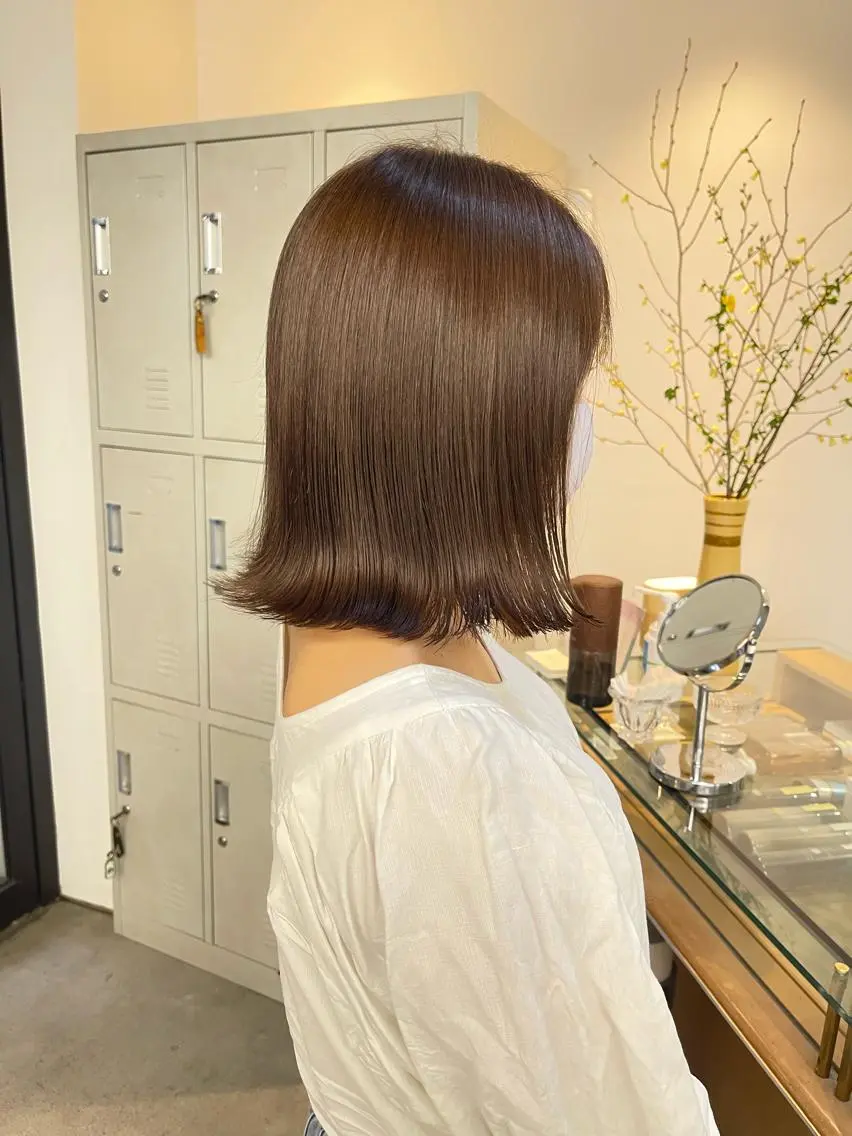 ミディアム カラー アッシュ アッシュブラウン ブリーチ ブラウンカラー ダブルカラー ヘアカラー トリートメント 渋谷ケアブリーチ Suuのヘアスタイル
