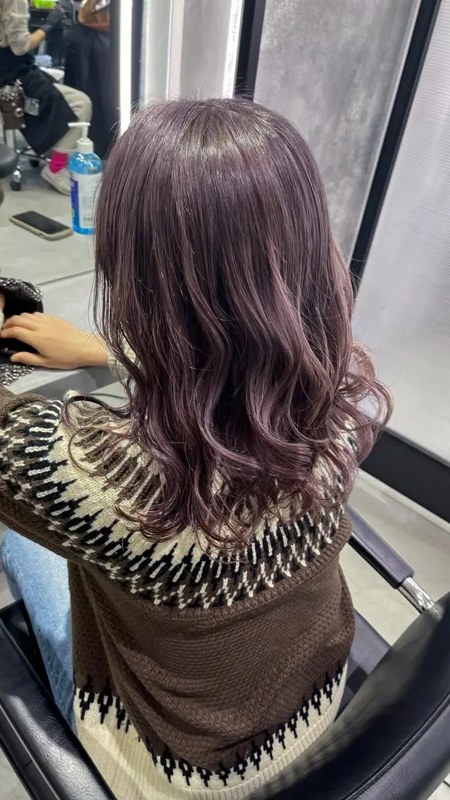 ロング カラー JOHO 【24時間OK】のヘアスタイル