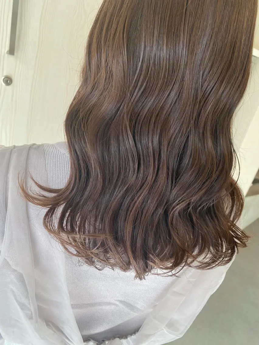 ミディアム カラー カット ヘアカラー トリートメント ハイトーン×似合わせ 🌱中川慎之介のヘアスタイル