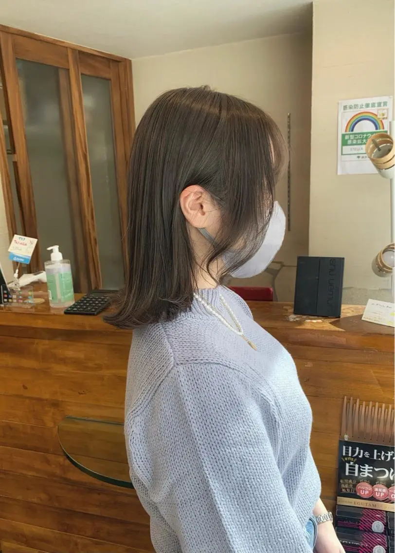 ミディアム カラー ベージュカラー オリーブベージュ カット ヘアカラー トリートメント 矢野 晃平のヘアスタイル