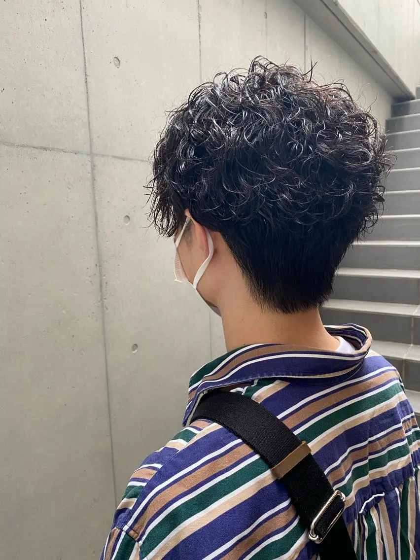 パーマ メンズ メンズパーマ ツイストスパイラルパーマ スパイラルパーマ ✨透明感カラー✨ 🦖佐々木未来🦕のヘアスタイル