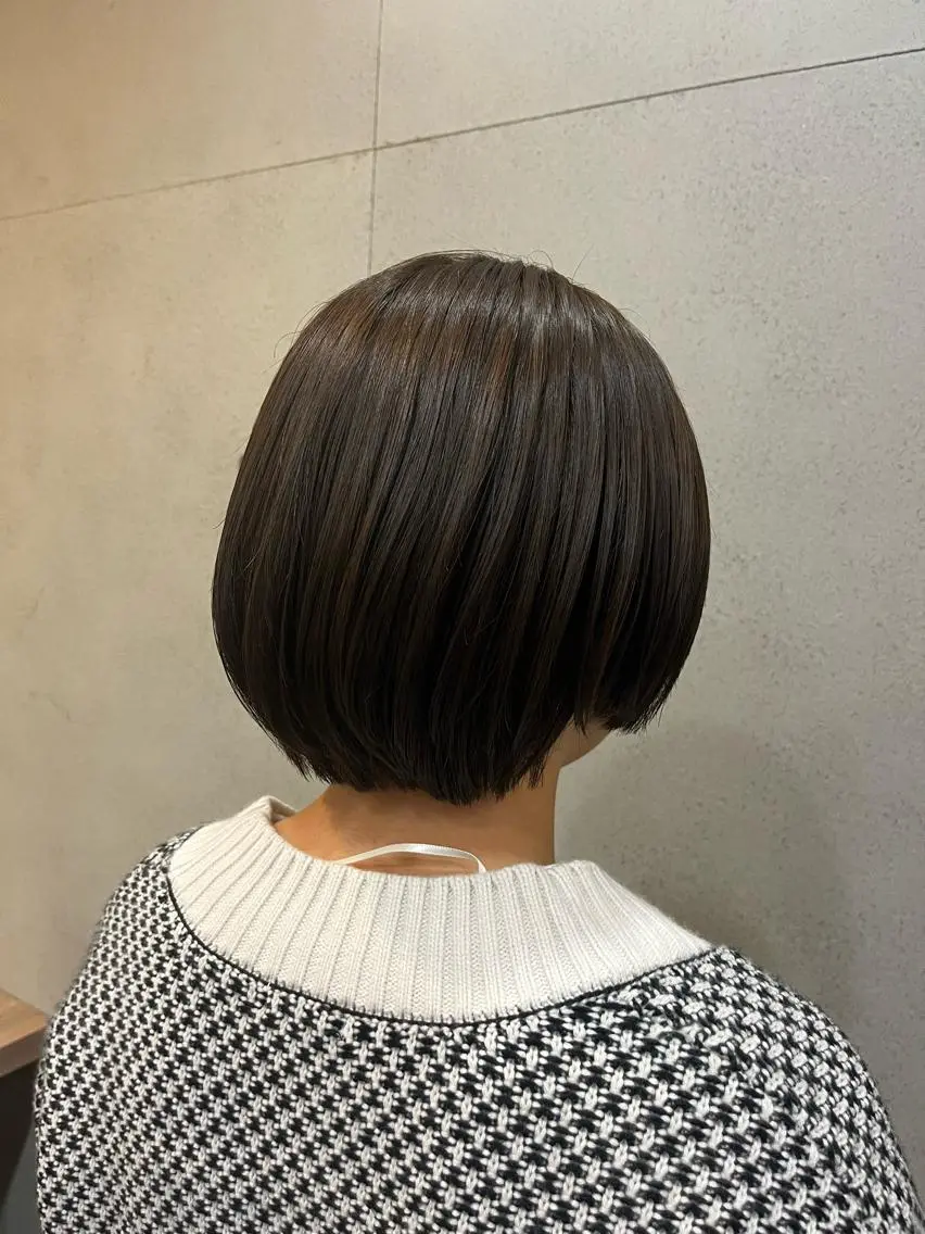 ショート おせ ちさとのヘアスタイル