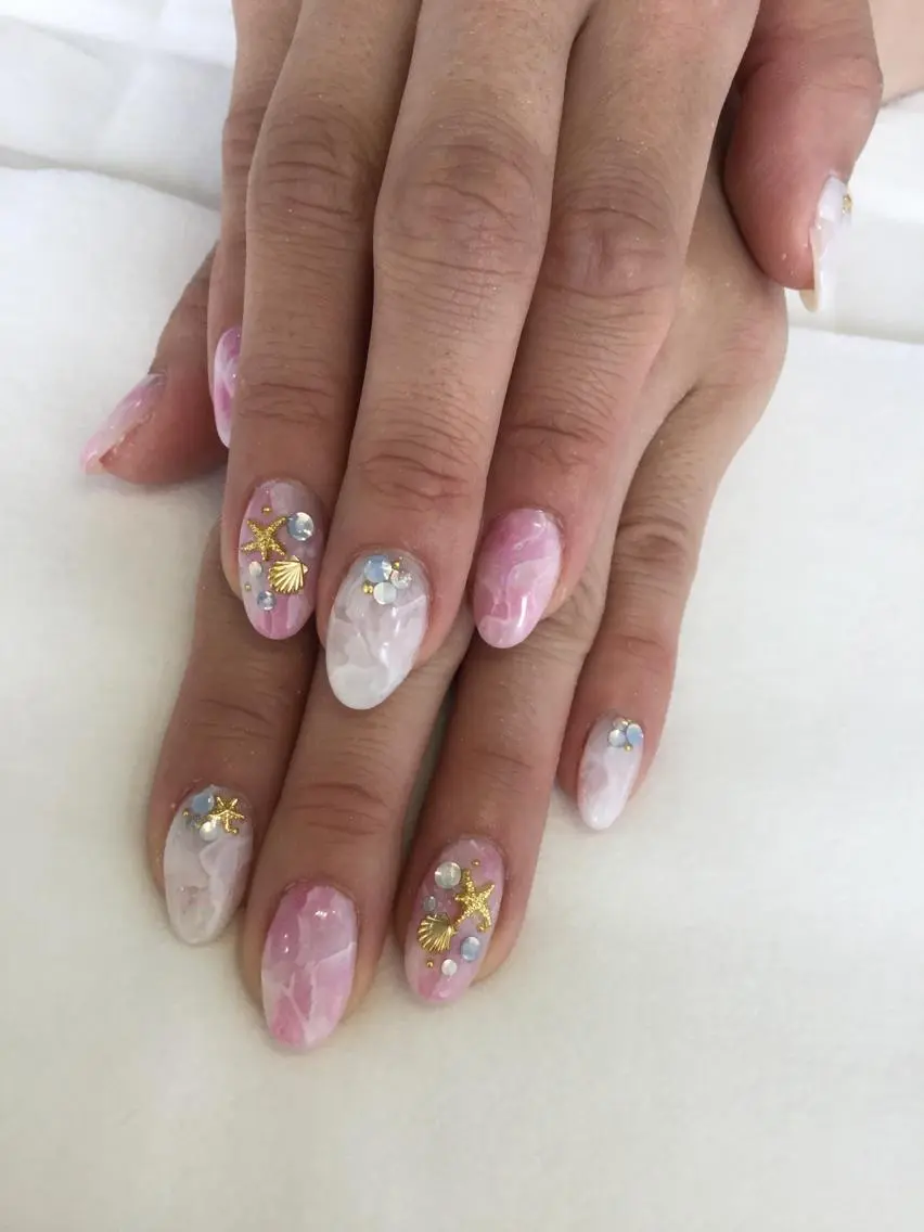 ネイル ハンドネイル saki. mのネイルデザイン