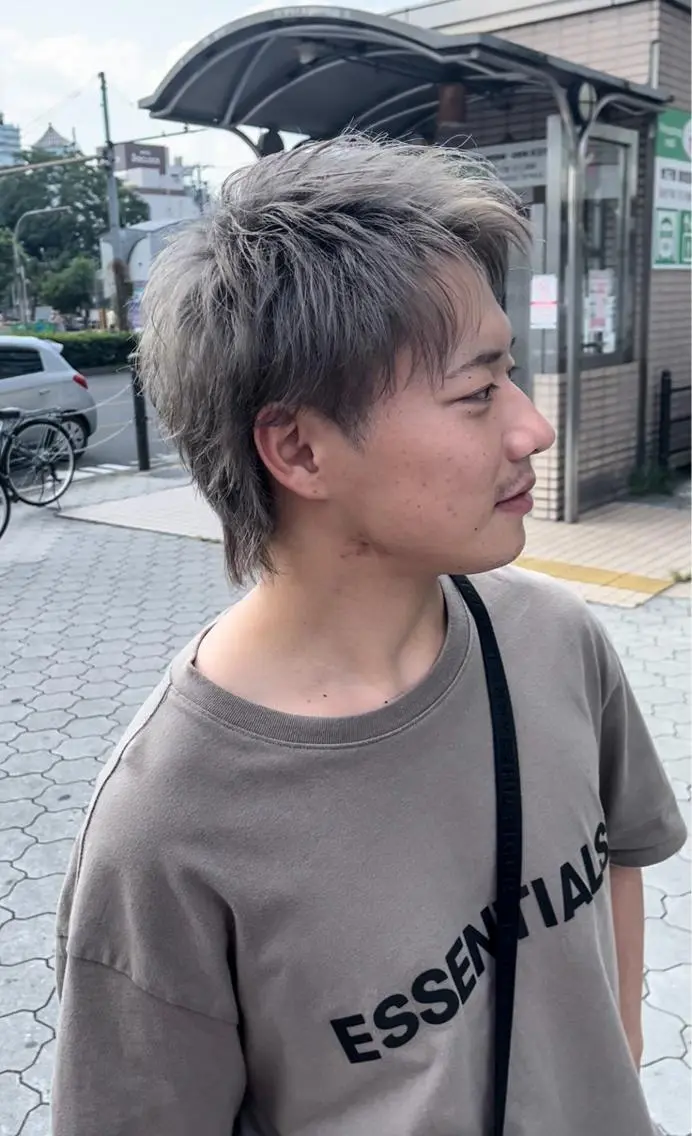 カラー メンズ メンズブリーチ メンズハイライト メンズメッシュ メンズパーマ ブリーチ カット ヘアカラー AVANCE.難波 店長 松元のヘアスタイル