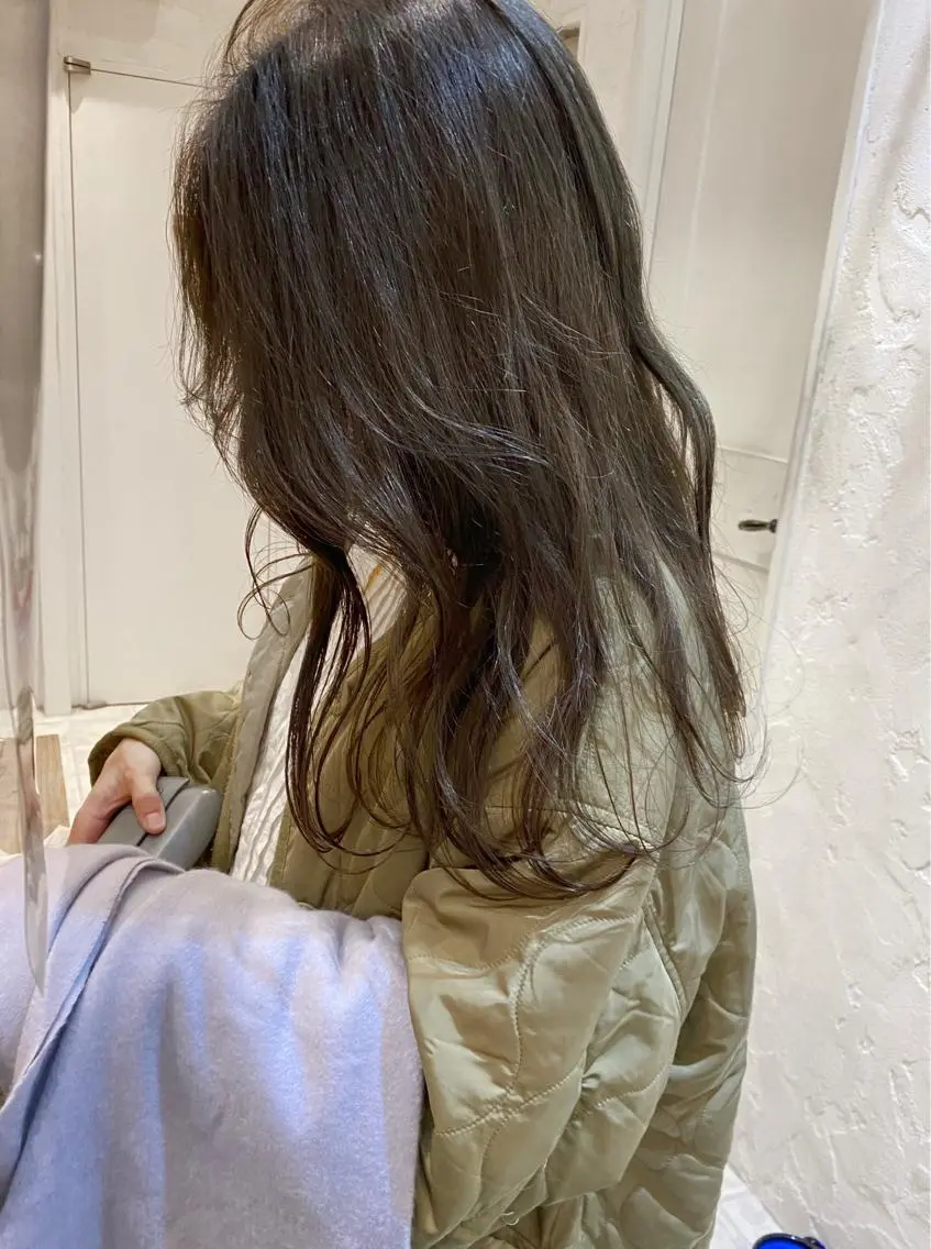 ロング カラー オリーブカラー 🌟アレンジが似合う カラー🌟Rumiのヘアスタイル
