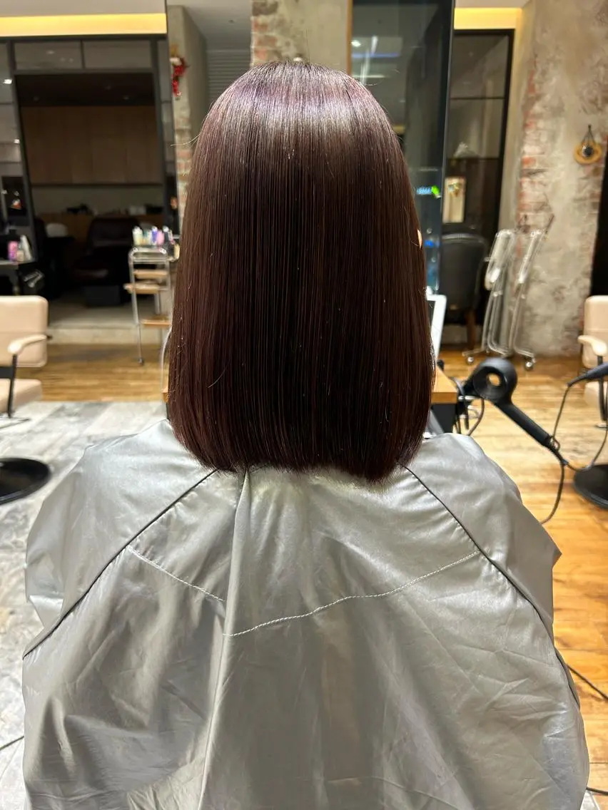 ミディアム カラー パーマ バレイヤージュ ブリーチ ケアブリーチ ダブルカラー ハイライトカラー カット ヘアカラー 縮毛矯正 トリートメント 銀座✨レイヤーカット 顔まわり/坂本亜裟海のヘアスタイル