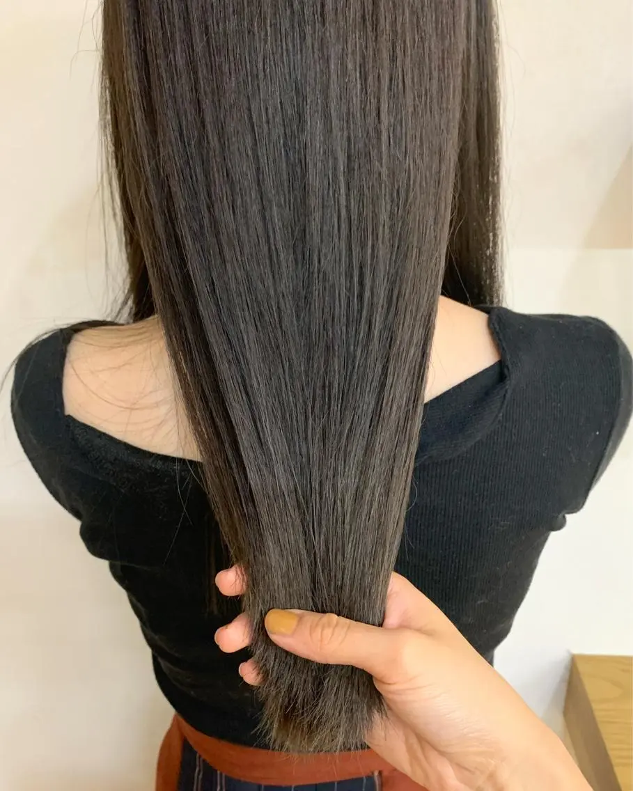 ロング クニモトハルナ ボブ/柔らかカラーのヘアスタイル