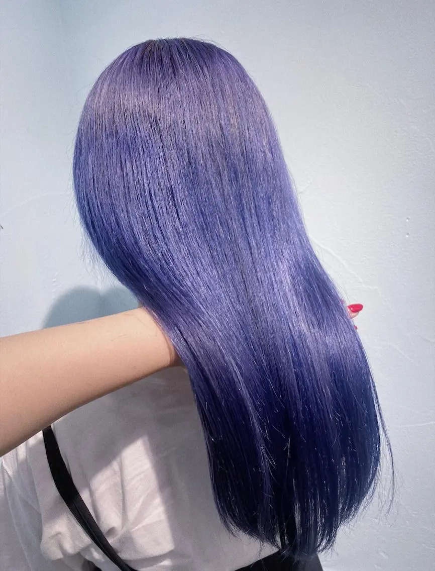 ロング カラー ヘアアレンジ ヘアカラー トリートメント 韓国レイヤーカット/ 儚げカラーチナツのヘアスタイル