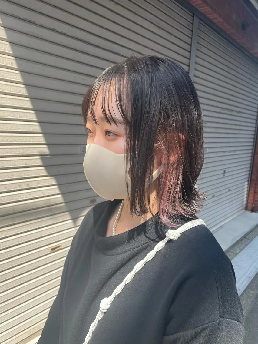ミディアム カラー イヤリングカラー ラベンダーカラー レイヤーカット 中目黒🌼 🌼ハナのヘアスタイル