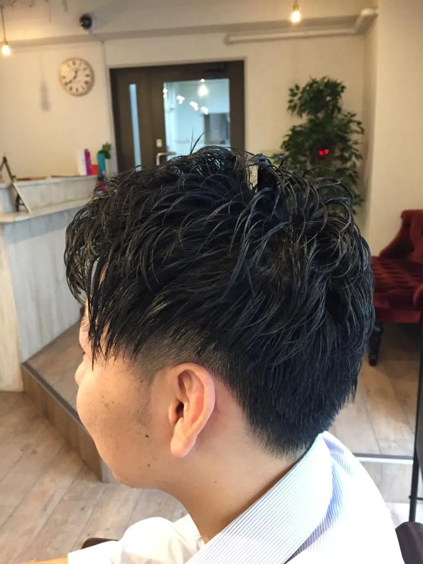 ショート カラー メンズ 美髪・艶髪特化美容師 RYOJIのヘアスタイル