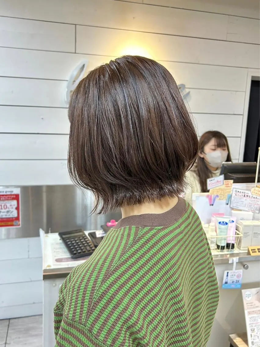 ショート ボブレイヤー ボブ レイヤーカット カット レイヤー/艶髪カラー 森本くるみのヘアスタイル
