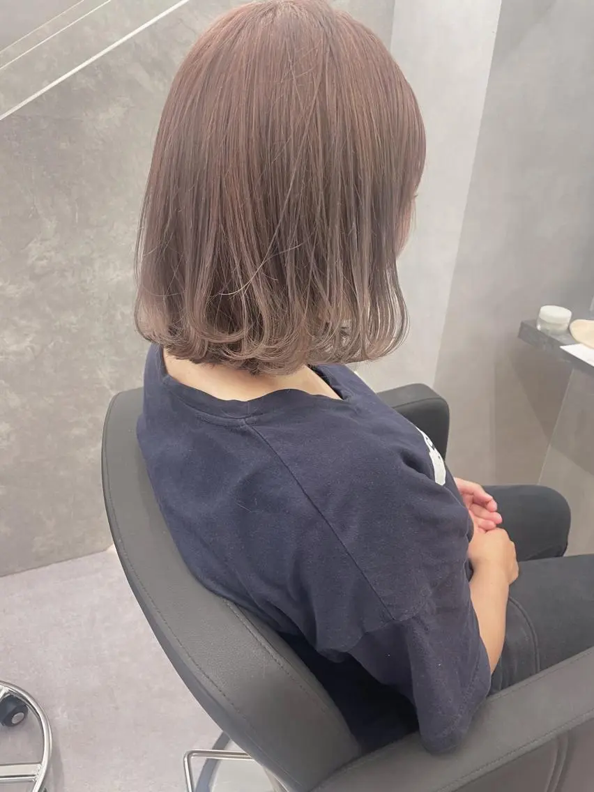 ミディアム 吉留愛加/ 似合わせカットのヘアスタイル