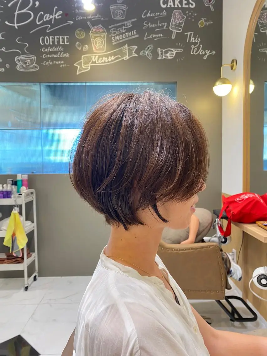 ショート カラー ショートヘア 坂井 茅聖のヘアスタイル