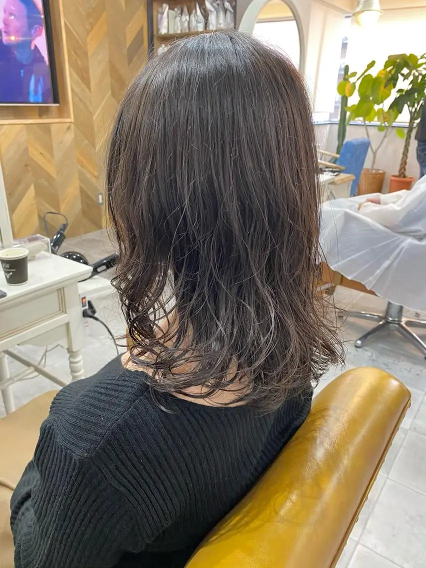ミディアム パーマ ミディアムパーマ デジタルパーマ カット パーマ SHIAN立川　及川 17時〜限定のヘアスタイル