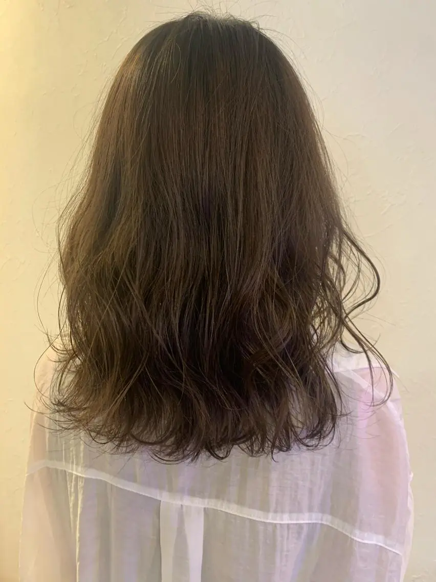 セミロング カラー ベージュカラー ラベンダーカラー ラベンダーベージュ ヘアカラー トリートメント m ā l o.🌷 サカモトマイコのヘアスタイル