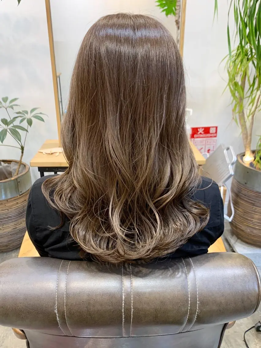 ロング カット ヘアカラー topstylist 満足度⭐️堀川星哉のヘアスタイル