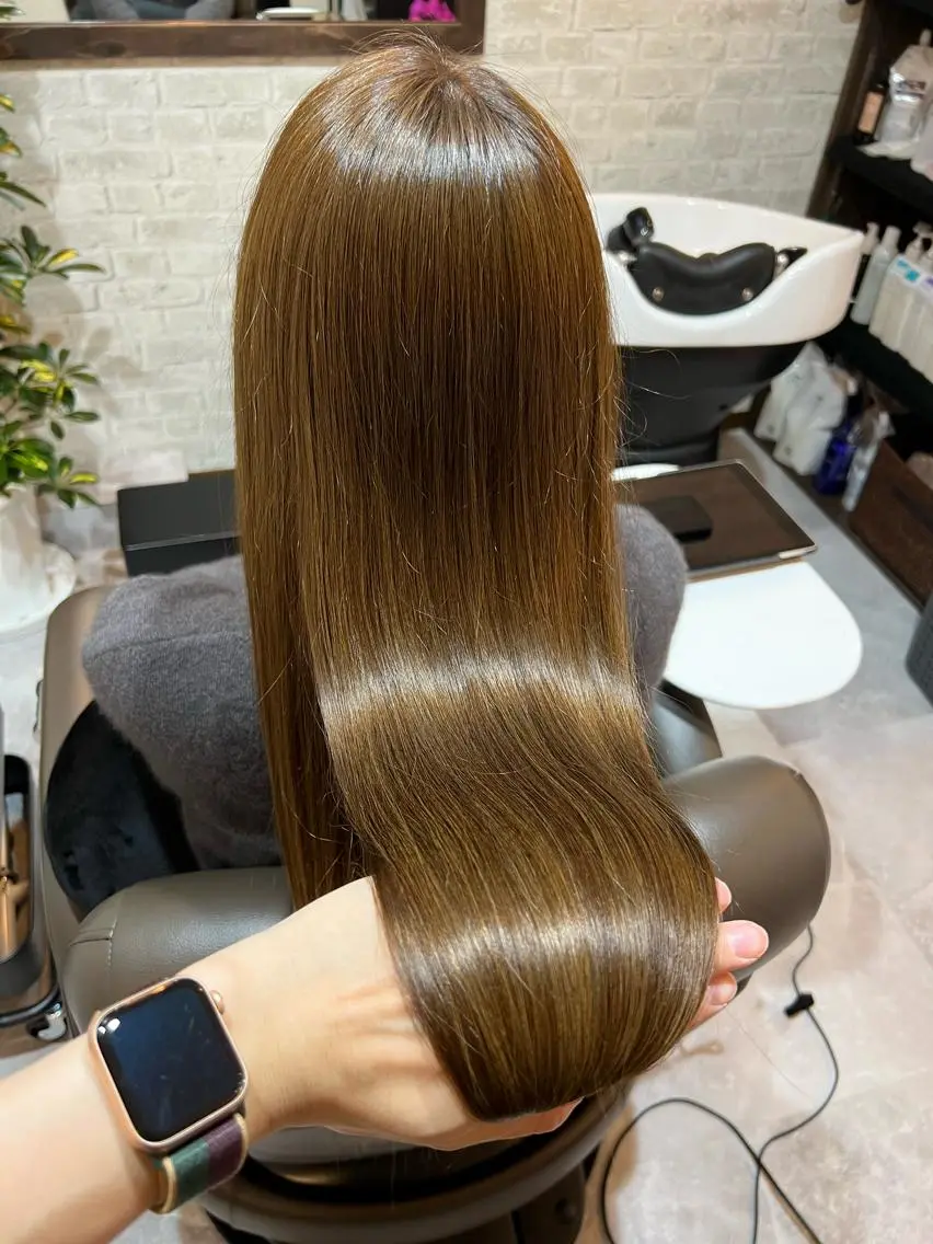 ロング カラー ツヤ髪専門美容師 桑原 和誠のヘアスタイル