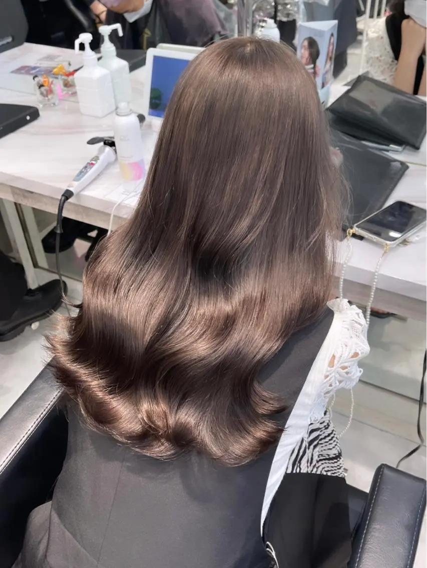 ロング カラー パーマ ヘアアレンジ メンズ キッズ ネイル マツエク・マツパ アイブロウ レイヤー/ダブル カラー/YURINAのヘアスタイル