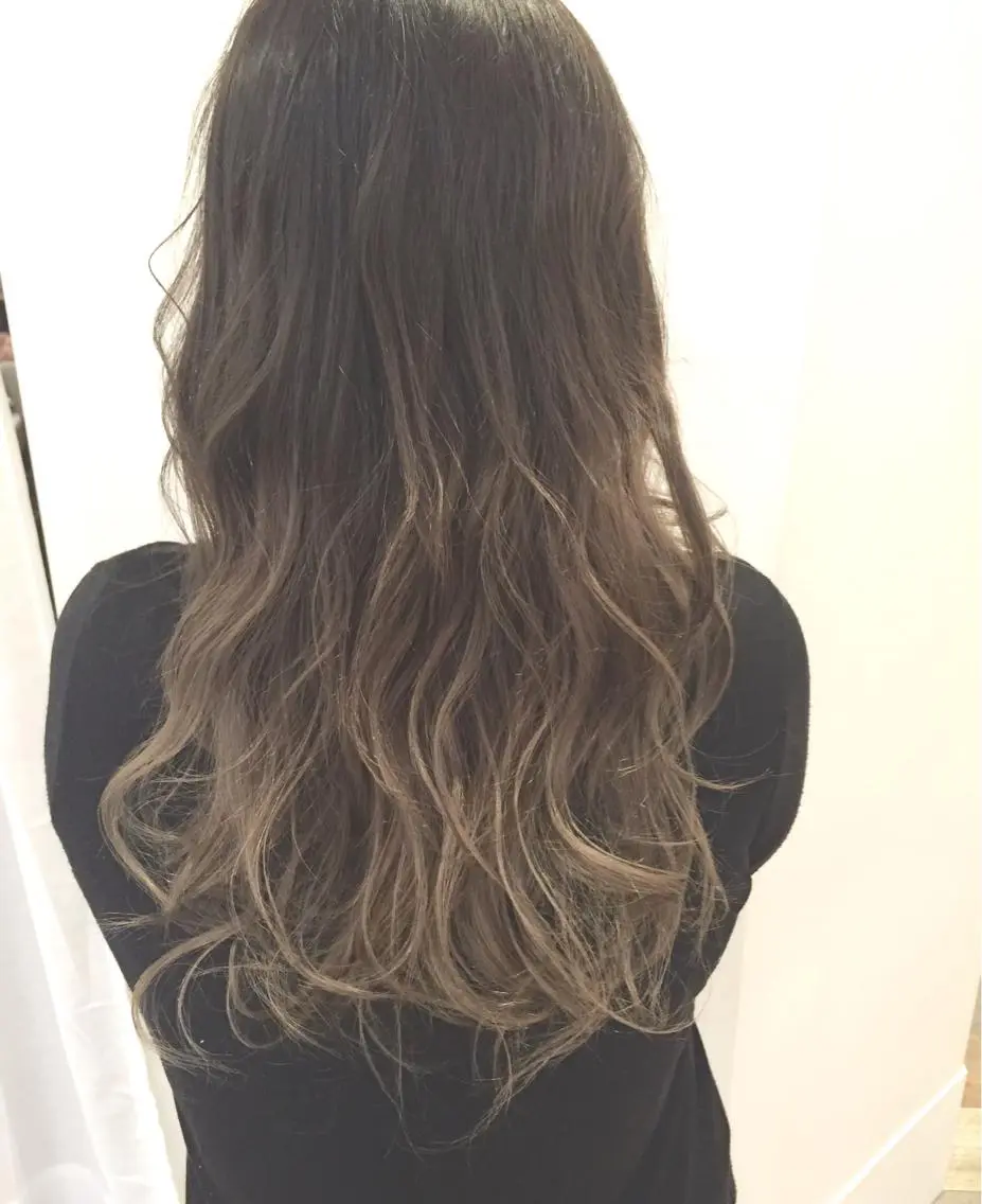 セミロング ロング カラー グラデーションカラー グレージュ ハイトーン×髪質改善 KENTAのヘアスタイル