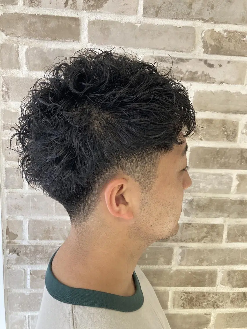 ショート 小山 亜羅司のヘアスタイル
