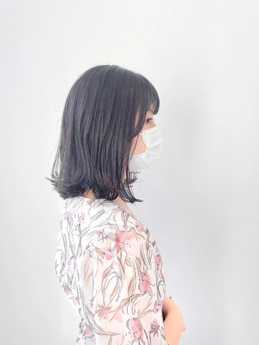 ミディアム 外ハネヘア カット トリートメント ボブ/縮毛/レイヤー モトナリのヘアスタイル