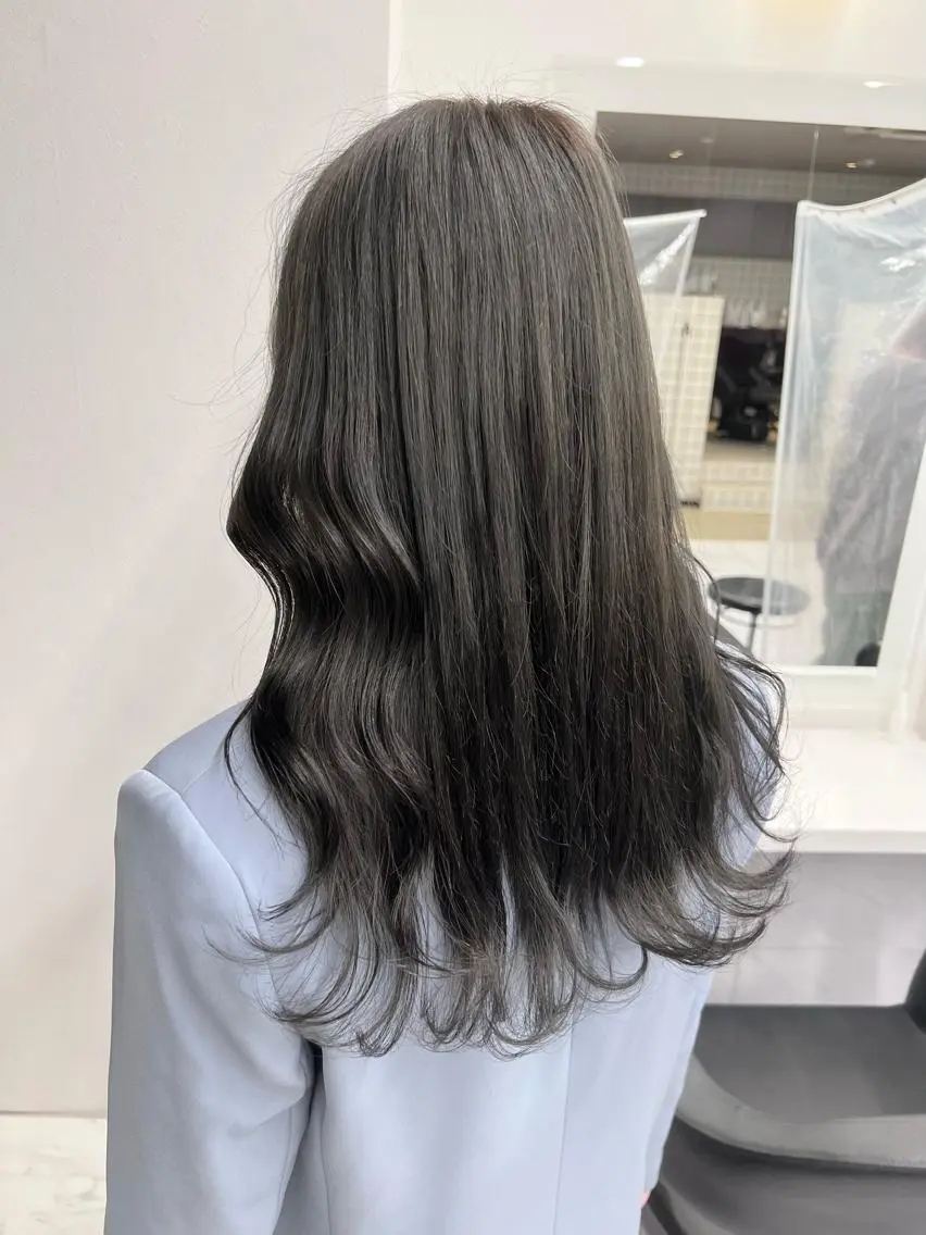 ロング カラー パーマ ヘアアレンジ メンズ キッズ ネイル マツエク・マツパ アイブロウ 上品＆韓国風 🥀海心🥀のヘアスタイル