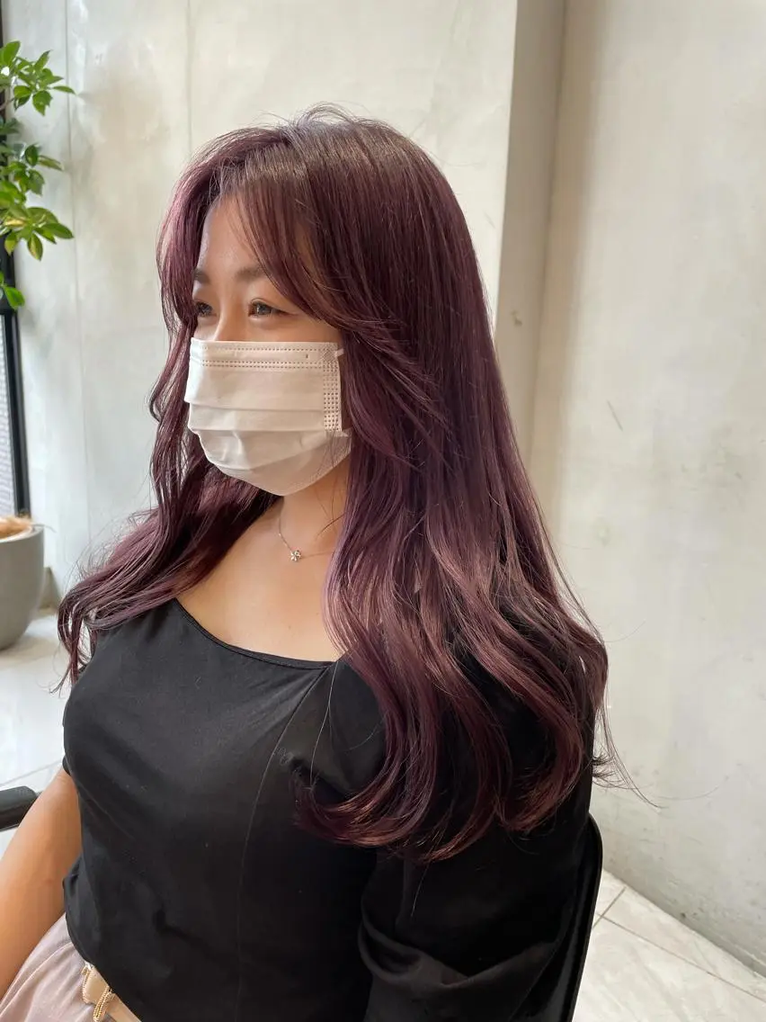 セミロング カラー 圧倒的透明感カラー nana🦕のヘアスタイル