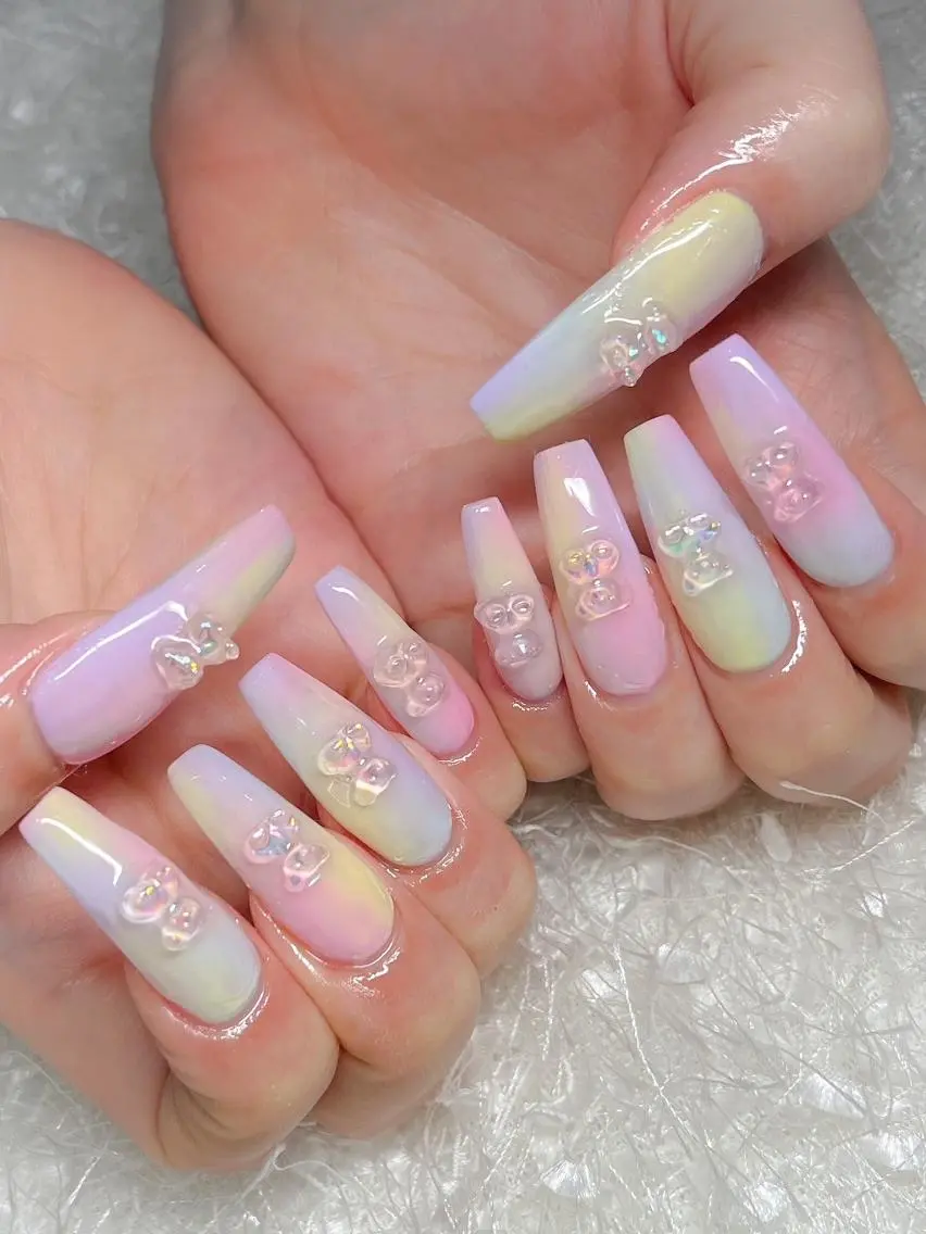 ネイル 長さ出し フレンチネイル ジェルネイル グラデーション 韓国ネイル ハンドネイル Nail&eye Belire 新宿のネイルデザイン