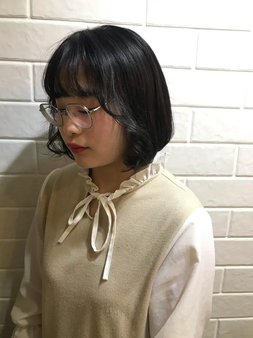 ミディアム PINQ ピンクのヘアスタイル