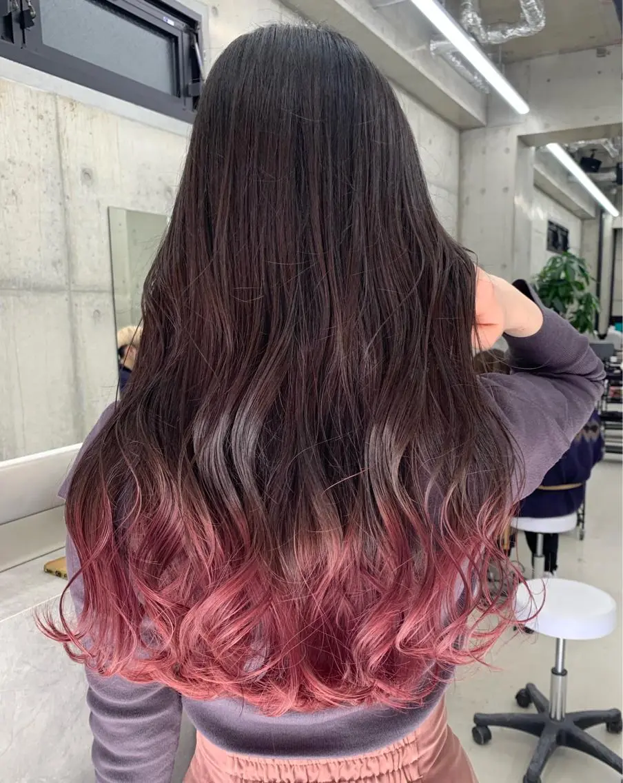 カラー BLEACHi /noeのヘアスタイル