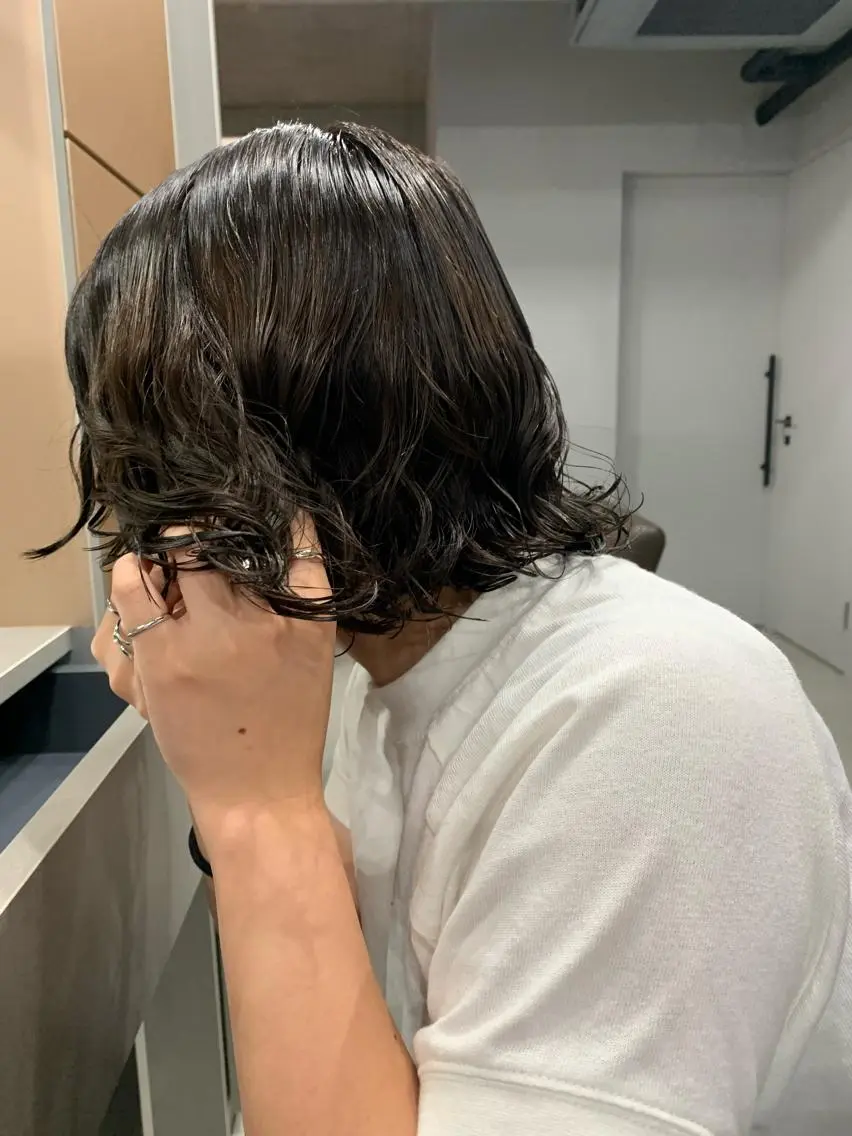 ミディアム カラー パーマ ボブパーマコテ巻き風 パーマNo1深江秀平のヘアスタイル