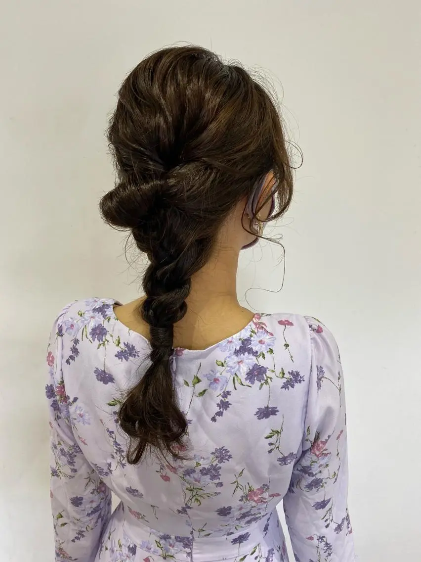 ヘアアレンジ 田谷 夏生のヘアスタイル