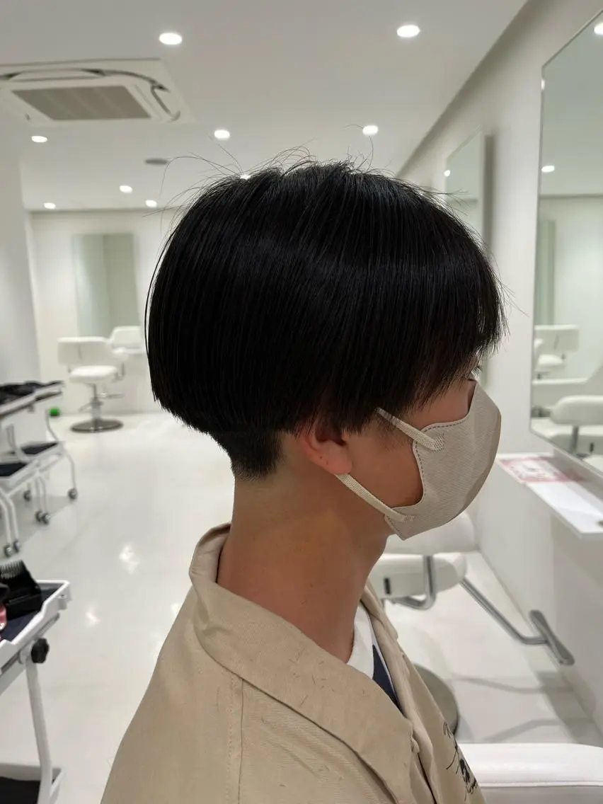 メンズ ✨フェザーパーマ✨ スパイキー✨星野拓磨のヘアスタイル