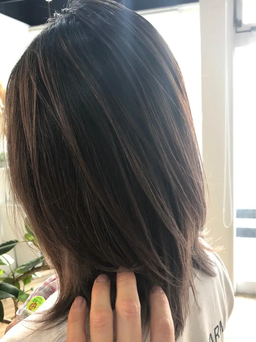 ミディアム カラー カット ヘアカラー トリートメント 橋本 敬介のヘアスタイル