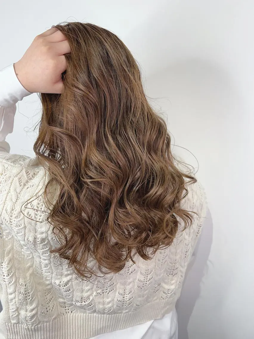 ロング カット ヘアカラー トリートメント _WHITE 天神店のヘアスタイル