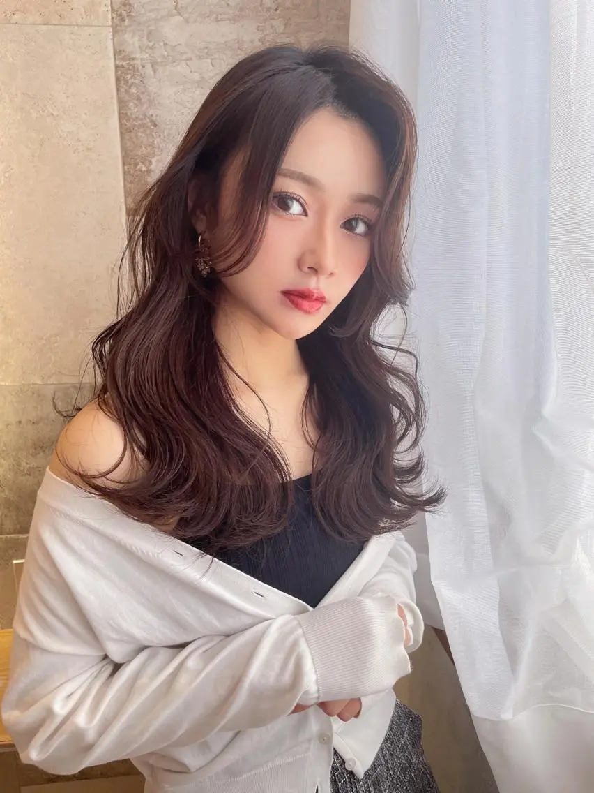 セミロング カラー ベージュカラー 黒髪 ブリーチ ブルーカラー ブルーブラック カット ヘアカラー トリートメント 木屋元一/透明感 /前髪/レイヤーのヘアスタイル