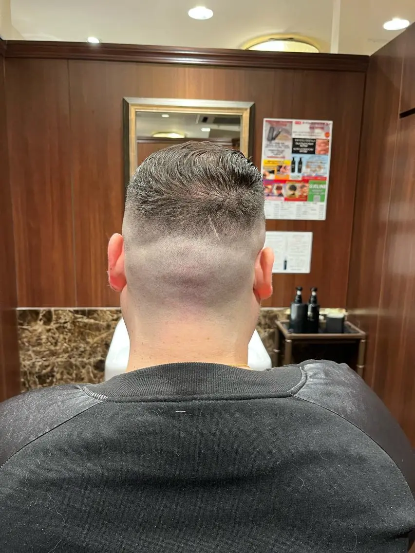 ショート メンズ フェードカット スキンフェード 工藤 千織のヘアスタイル
