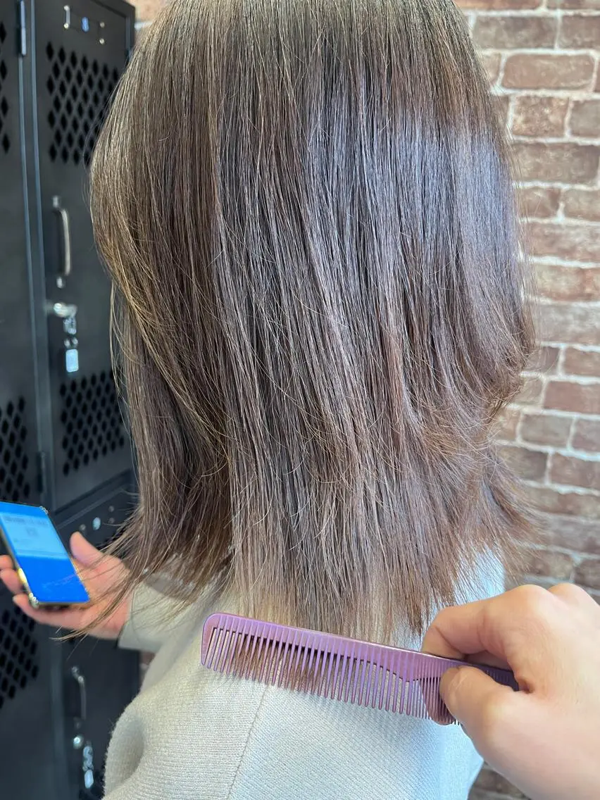 ミディアム カラー パーマ ヘアアレンジ メンズ キッズ ネイル マツエク・マツパ アイブロウ メンズブリーチ メンズハイライト メンズインナーカラー メンズ韓国風 ブリーチ 久木原 ゆりのヘアスタイル